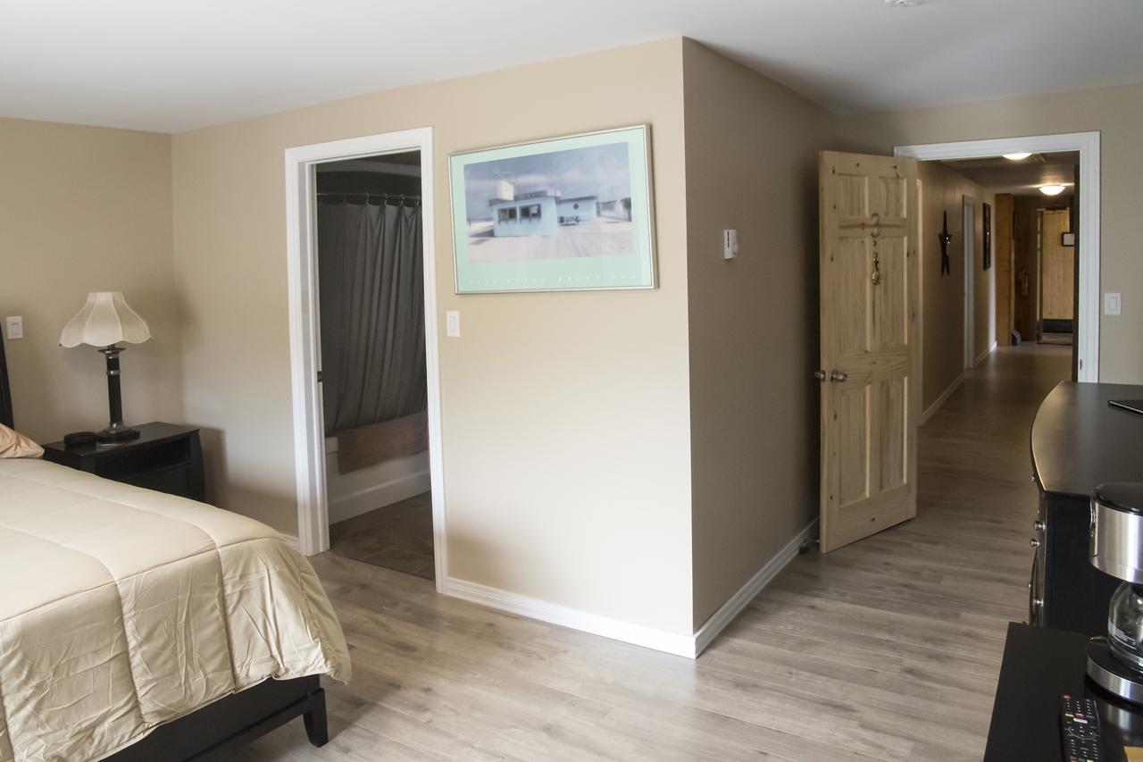 Inner Harbor Inn Shelburne Bagian luar foto