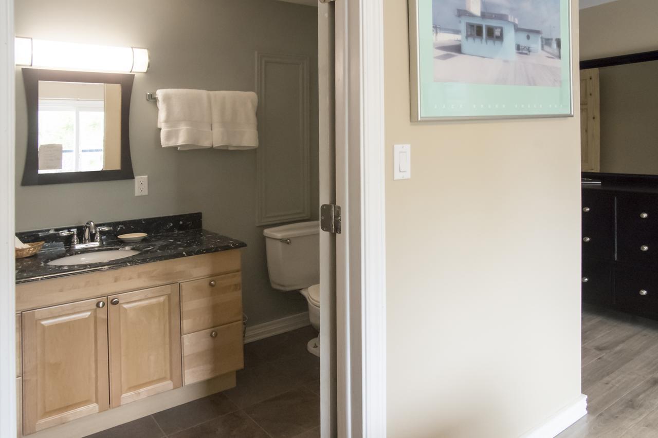 Inner Harbor Inn Shelburne Bagian luar foto
