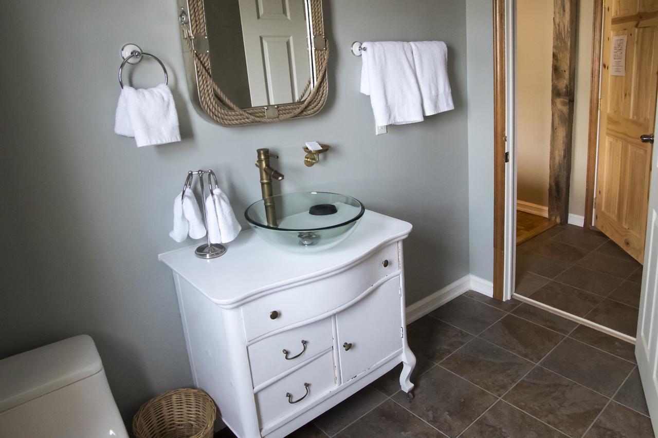 Inner Harbor Inn Shelburne Bagian luar foto