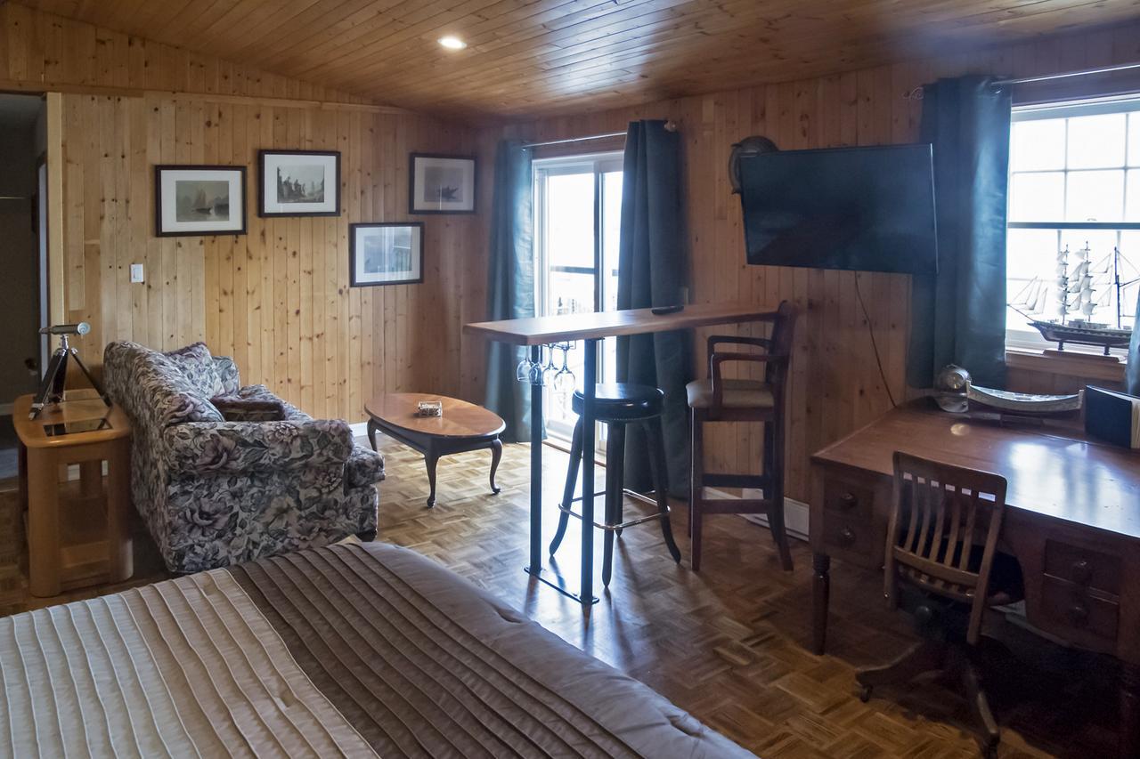 Inner Harbor Inn Shelburne Bagian luar foto