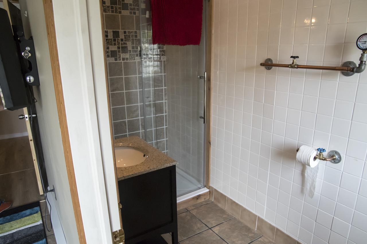 Inner Harbor Inn Shelburne Bagian luar foto